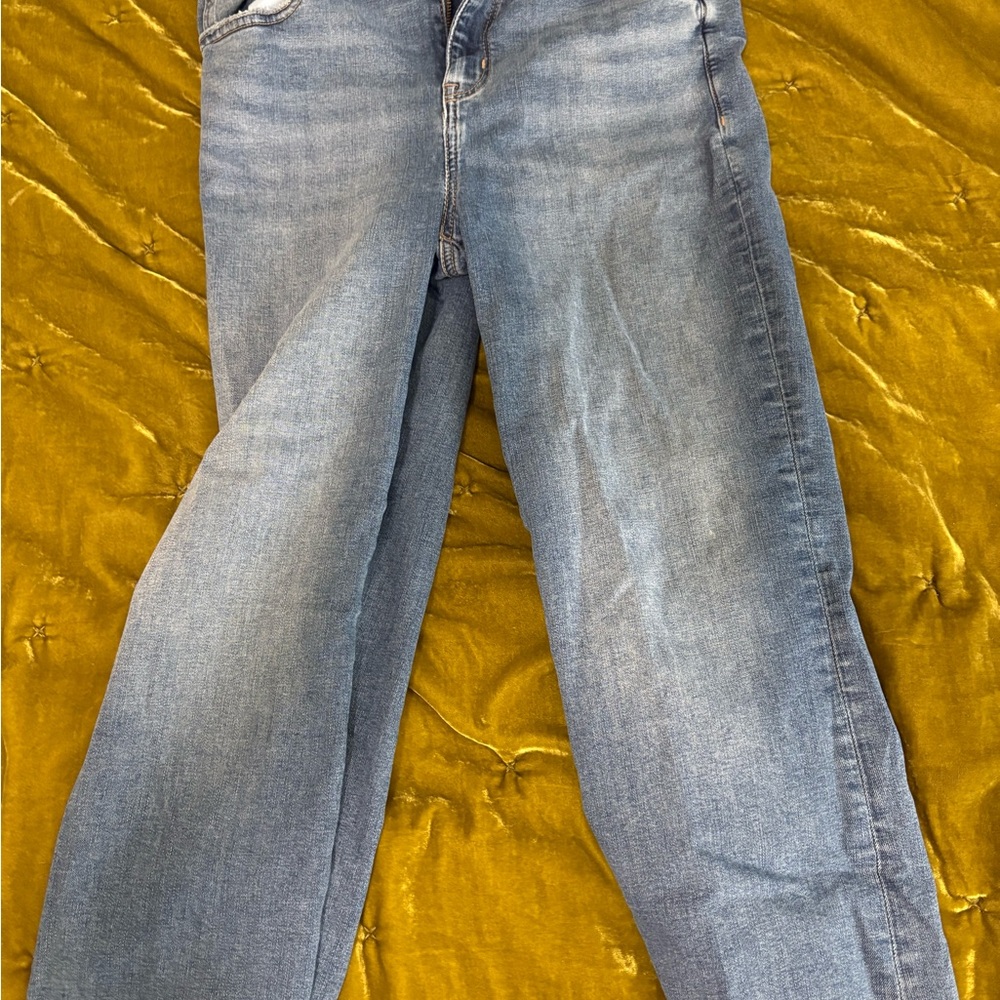 American Eagle Outfitters Kick Boot Crop Jeans 10 Short